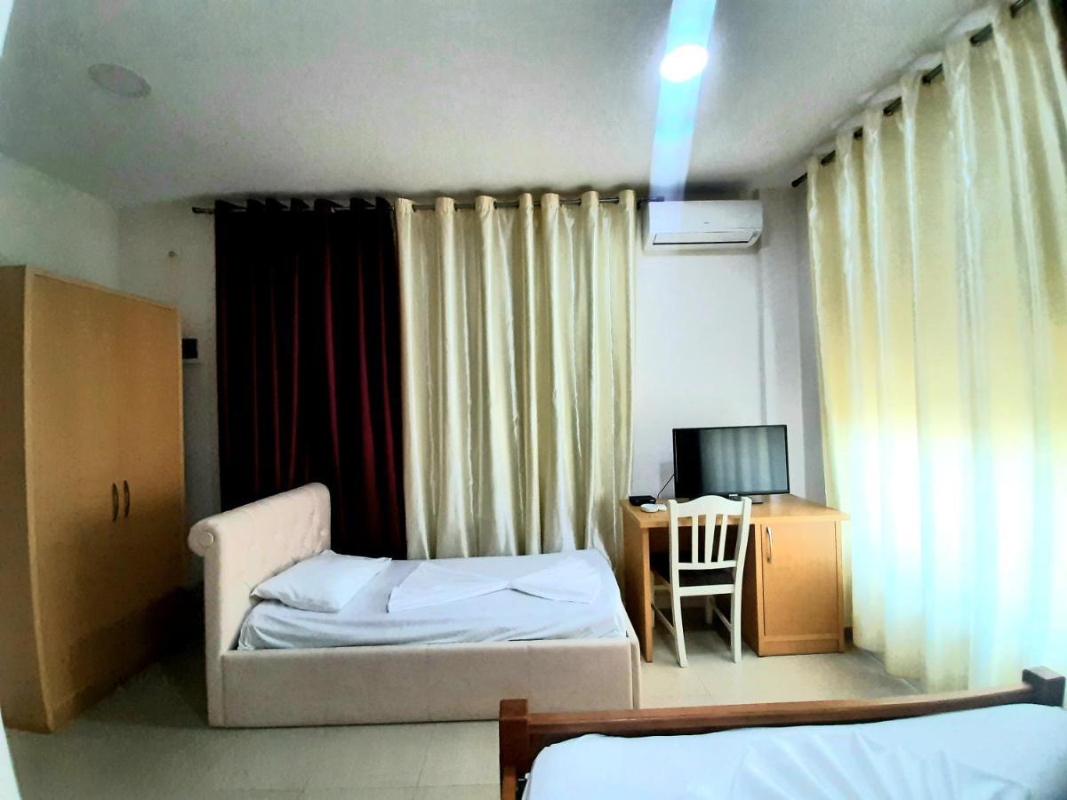 Hotel Vila Giorgio Shkodër Exteriér fotografie