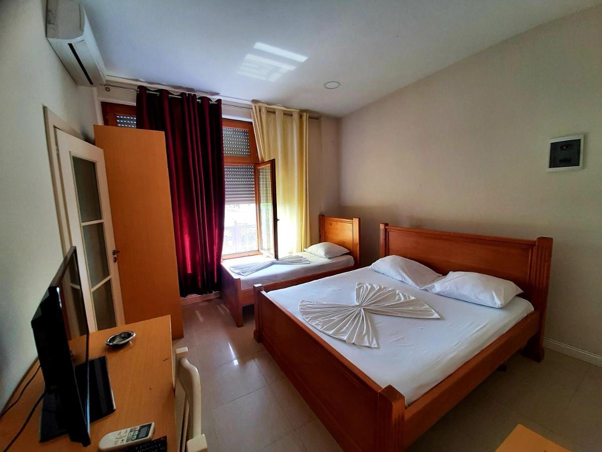 Hotel Vila Giorgio Shkodër Exteriér fotografie